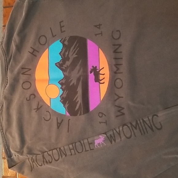 Long sleeve t shirts bundle - Picture 6 of 9